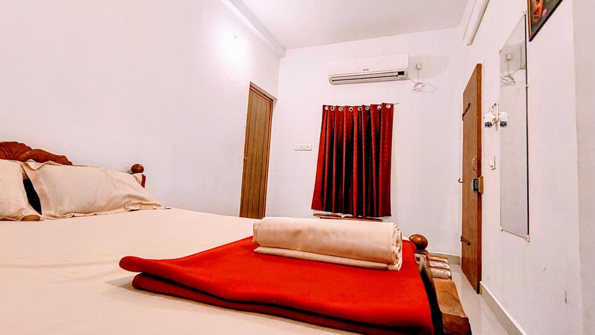 Gt Guest House Virāmpattinam Eksteriør billede